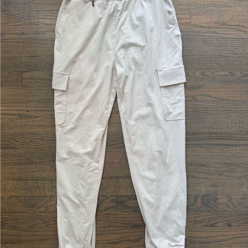 Vuori Light Beige Cargo Joggers